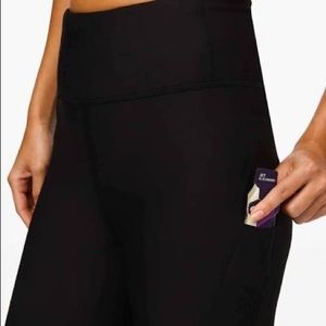 flurry up - Lululemon fleece lined leggings size 6